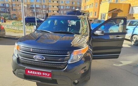 Ford Explorer VI, 2013 год, 1 940 000 рублей, 1 фотография