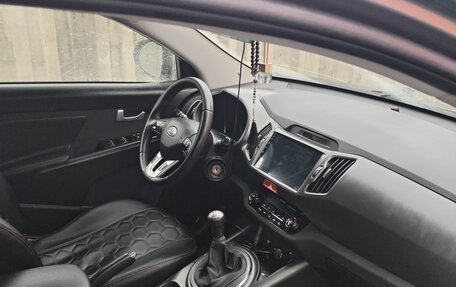 KIA Sportage III, 2010 год, 1 200 000 рублей, 7 фотография