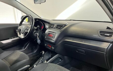 KIA Rio III рестайлинг, 2015 год, 1 050 000 рублей, 16 фотография