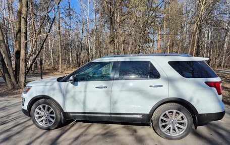 Ford Explorer VI, 2016 год, 2 400 000 рублей, 4 фотография