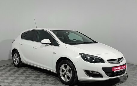 Opel Astra J, 2014 год, 1 070 000 рублей, 3 фотография