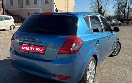 KIA cee'd I рестайлинг, 2010 год, 649 000 рублей, 4 фотография