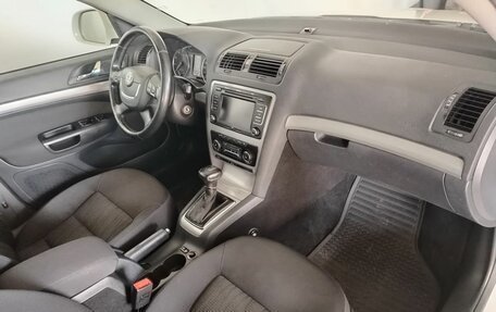 Skoda Octavia, 2012 год, 1 049 000 рублей, 13 фотография