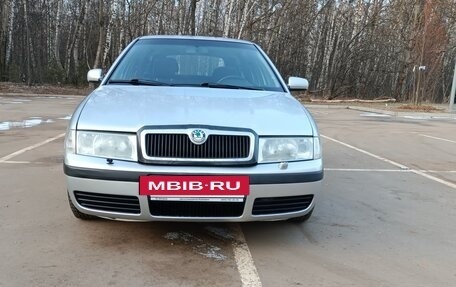 Skoda Octavia IV, 2001 год, 580 000 рублей, 2 фотография