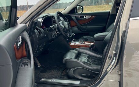 Infiniti FX II, 2010 год, 1 490 000 рублей, 13 фотография