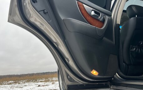 Infiniti FX II, 2010 год, 1 490 000 рублей, 15 фотография