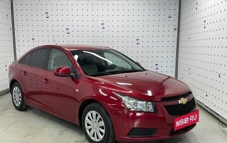 Chevrolet Cruze II, 2011 год, 730 000 рублей, 2 фотография