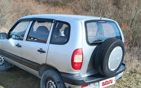 Chevrolet Niva I рестайлинг, 2004 год, 280 000 рублей, 2 фотография