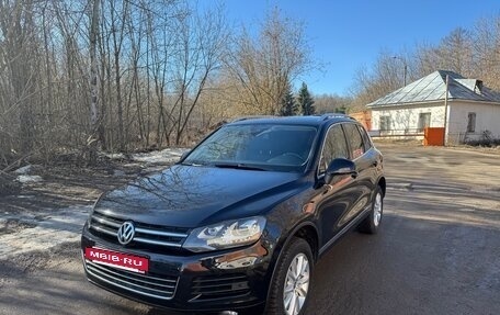 Volkswagen Touareg III, 2013 год, 2 300 000 рублей, 2 фотография