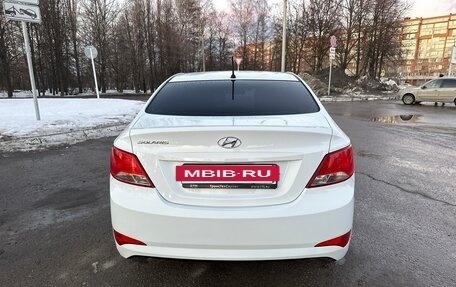 Hyundai Solaris II рестайлинг, 2017 год, 1 100 000 рублей, 4 фотография