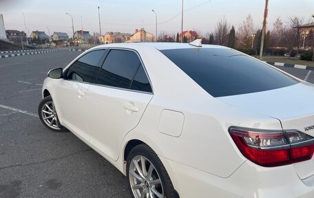 Toyota Camry, 2015 год, 2 370 000 рублей, 8 фотография