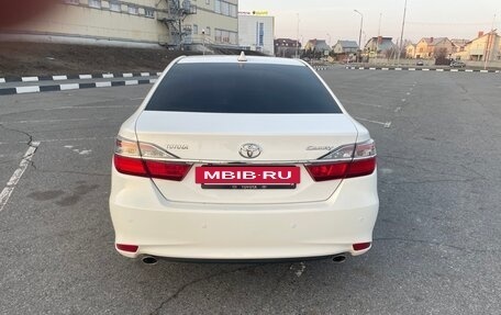 Toyota Camry, 2015 год, 2 370 000 рублей, 7 фотография