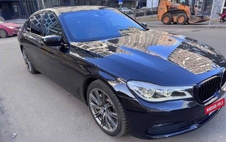 BMW 7 серия, 2016 год, 4 050 000 рублей, 2 фотография