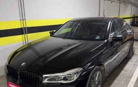 BMW 7 серия, 2016 год, 4 050 000 рублей, 9 фотография