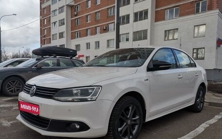 Volkswagen Jetta VI, 2013 год, 1 470 000 рублей, 1 фотография