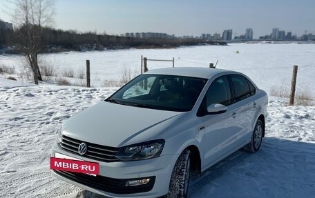 Volkswagen Polo VI (EU Market), 2018 год, 1 350 000 рублей, 3 фотография