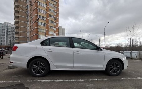 Volkswagen Jetta VI, 2013 год, 1 470 000 рублей, 6 фотография