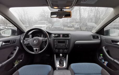 Volkswagen Jetta VI, 2013 год, 1 470 000 рублей, 15 фотография