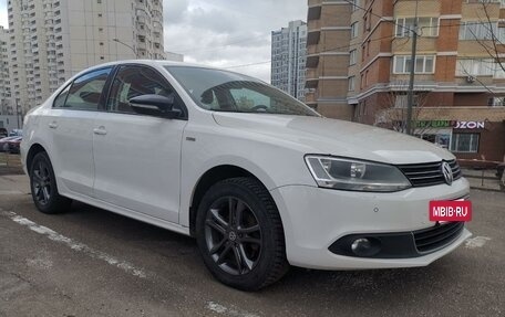 Volkswagen Jetta VI, 2013 год, 1 470 000 рублей, 7 фотография