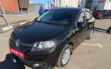 Renault Logan II, 2017 год, 820 000 рублей, 1 фотография