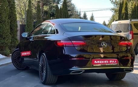 Mercedes-Benz E-Класс, 2019 год, 4 465 000 рублей, 5 фотография