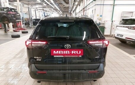 Toyota RAV4, 2022 год, 3 897 000 рублей, 11 фотография