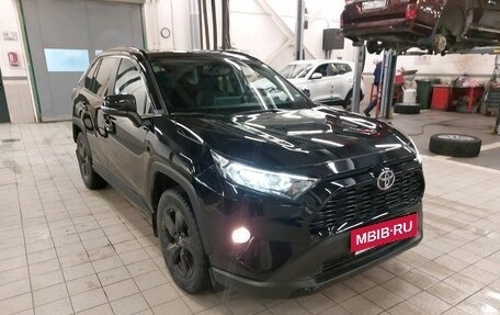 Toyota RAV4, 2022 год, 3 897 000 рублей, 18 фотография