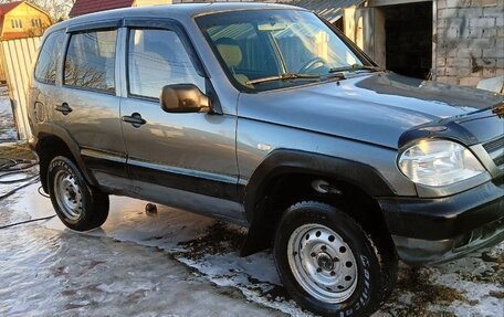 Chevrolet Niva I рестайлинг, 2008 год, 245 000 рублей, 1 фотография