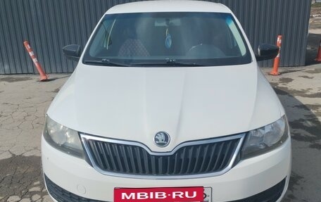 Skoda Rapid I, 2015 год, 620 000 рублей, 3 фотография