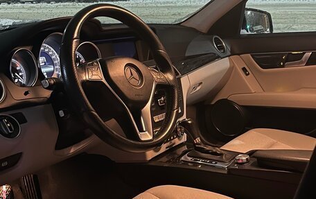 Mercedes-Benz C-Класс, 2012 год, 1 400 000 рублей, 4 фотография
