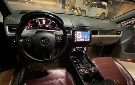 Volkswagen Touareg III, 2015 год, 2 645 000 рублей, 15 фотография