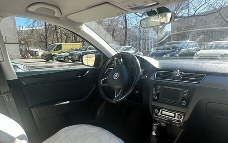 Skoda Rapid I, 2015 год, 1 250 000 рублей, 8 фотография