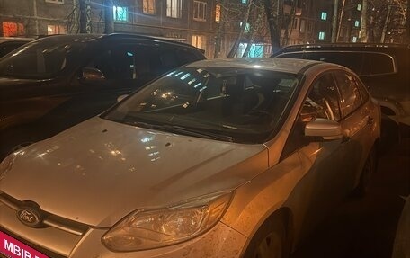 Ford Focus III, 2013 год, 900 000 рублей, 2 фотография