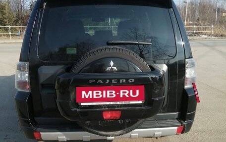 Mitsubishi Pajero IV, 2013 год, 2 100 000 рублей, 2 фотография