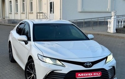 Toyota Camry, 2021 год, 3 800 000 рублей, 1 фотография