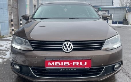 Volkswagen Jetta VI, 2012 год, 1 300 000 рублей, 1 фотография