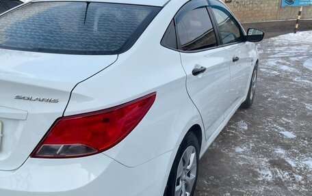 Hyundai Solaris II рестайлинг, 2015 год, 840 000 рублей, 4 фотография