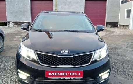 KIA Rio IV, 2017 год, 1 120 000 рублей, 2 фотография