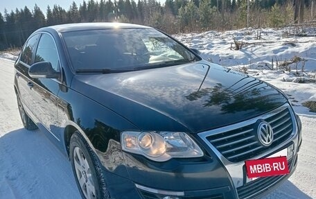 Volkswagen Passat B6, 2005 год, 600 000 рублей, 11 фотография