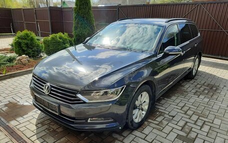 Volkswagen Passat B8 рестайлинг, 2016 год, 1 850 000 рублей, 4 фотография