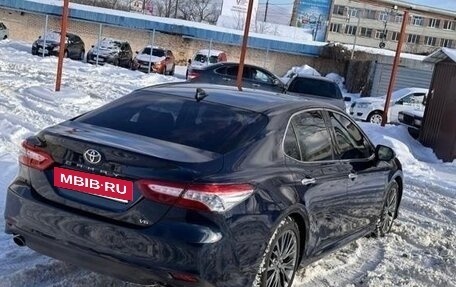 Toyota Camry, 2018 год, 3 199 999 рублей, 10 фотография