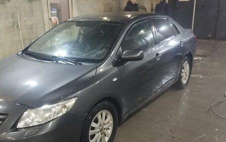 Toyota Corolla, 2011 год, 750 000 рублей, 4 фотография