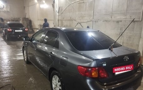 Toyota Corolla, 2011 год, 750 000 рублей, 5 фотография