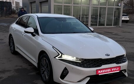 KIA K5, 2021 год, 3 100 000 рублей, 2 фотография