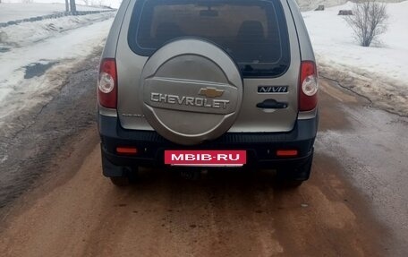 Chevrolet Niva I рестайлинг, 2012 год, 500 000 рублей, 4 фотография