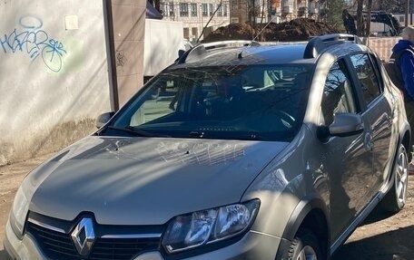 Renault Sandero II рестайлинг, 2018 год, 1 000 000 рублей, 6 фотография