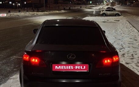 Lexus IS II рестайлинг 2, 2006 год, 1 250 000 рублей, 14 фотография