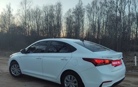Hyundai Solaris II рестайлинг, 2017 год, 1 395 000 рублей, 6 фотография