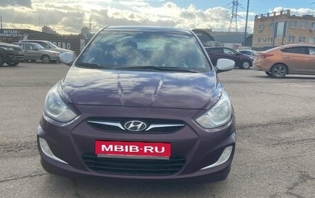 Hyundai Solaris II рестайлинг, 2012 год, 570 000 рублей, 7 фотография