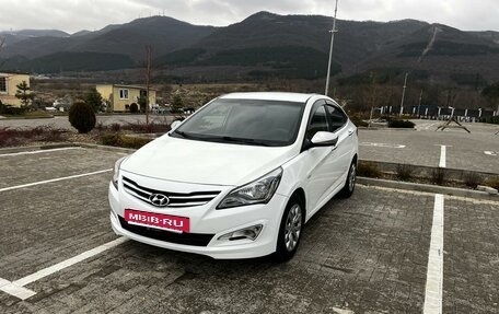 Hyundai Solaris II рестайлинг, 2014 год, 630 000 рублей, 17 фотография